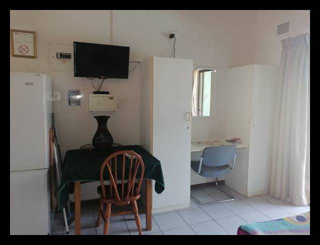 16 BEDROOM HOUSE FOR SALE IN MEER EN SEE